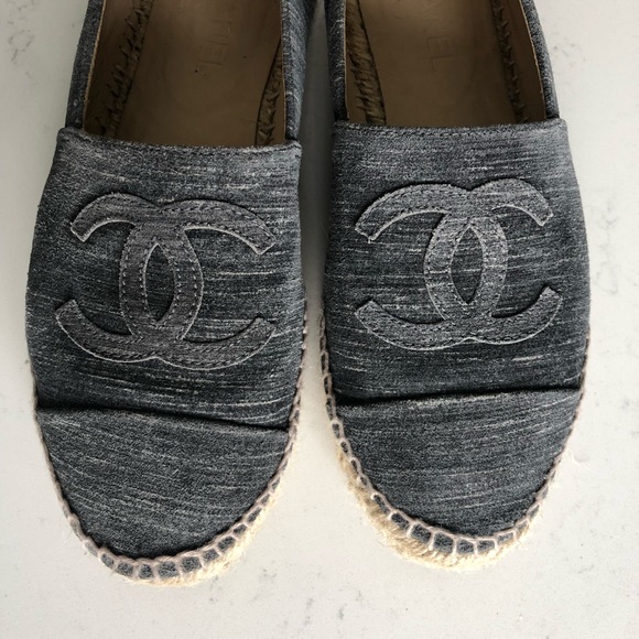 Authentic Chanel grey suede logo espadrilles 40 - Picture 2 of 8